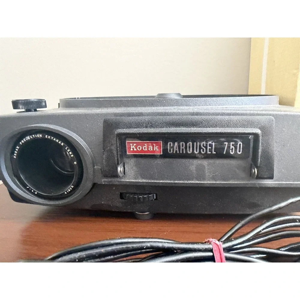Vintage Kodak Carousel 750 Slide Projector Ektanar Lens Remote Manual Original
